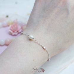B17053 - Della Bracelet