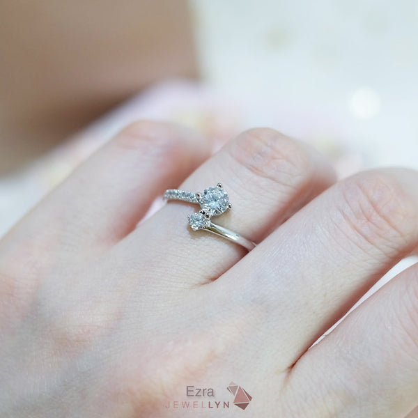 R17207 - Ezra Ring