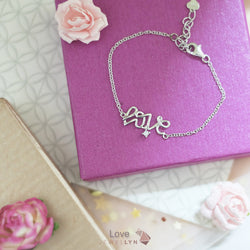 B17005 - Love Bracelet