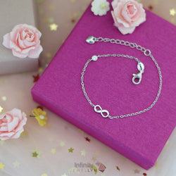 B17023 - Infinity Bracelet
