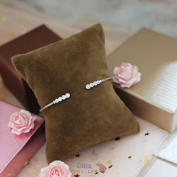 B17058 - Dara Bangle
