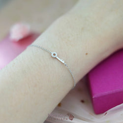 B17059 - Mini Key Bracelet
