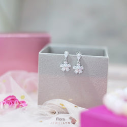 E17059 - Flora Earrings