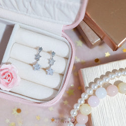E17108 - Triple Star Earrings