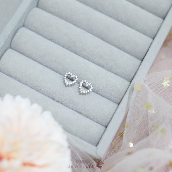 E17208 - Heart Earrings