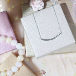 N17002 - Curve Line Necklace