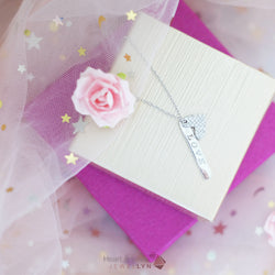 N17012 - Heart & Love Necklace