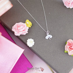 N17059 - Ballet Girl Necklace