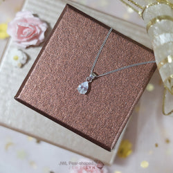 P17003 - JWL Pear-shaped Pendant