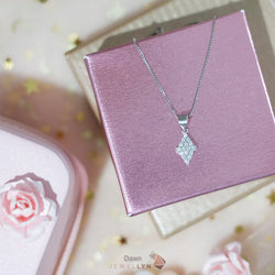 P17027 - Dawn Pendant
