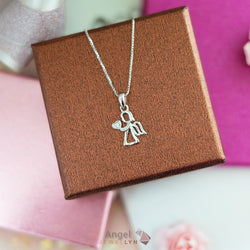 P17031 - Angel Pendant