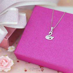 P17044 - Lil Swan Pendant