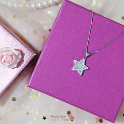 P17094 - Pearly Star Pendant