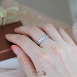 R17059 - Adeon Ring