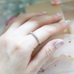 R17070 - Liz Ring