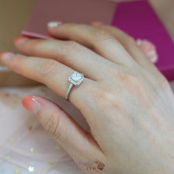 R17098 - Stephanie Ring