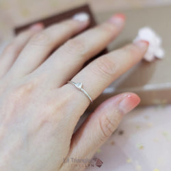 R17130 - Lil Triangle Ring