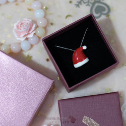 16243P - Santa Bonnet Pendant